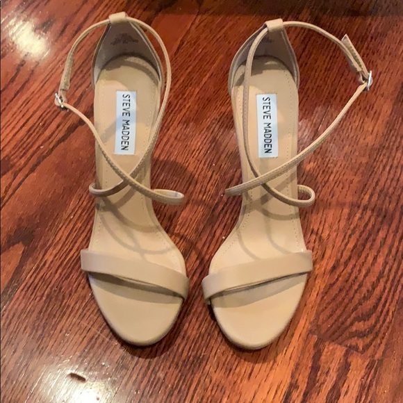 Steve Madden Shoes - NWOT. Steve Madden Feliz Dress Sandal, Nude Color